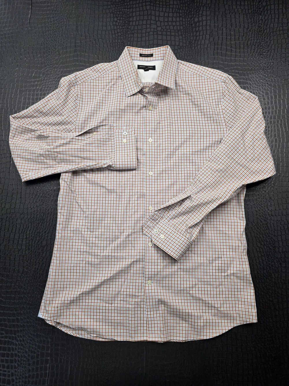 Banana Republic Grant Fit Non-Iron Dress Shirt Size XL Orange Blue Checkered